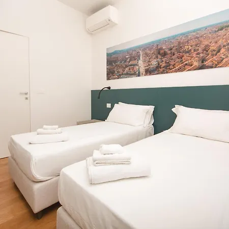 Enjoy - Luxury Experience In The Heart Of بولونيا