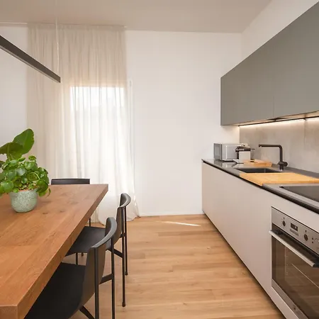Enjoy - Luxury Experience In The Heart Of Apartament Bolonia